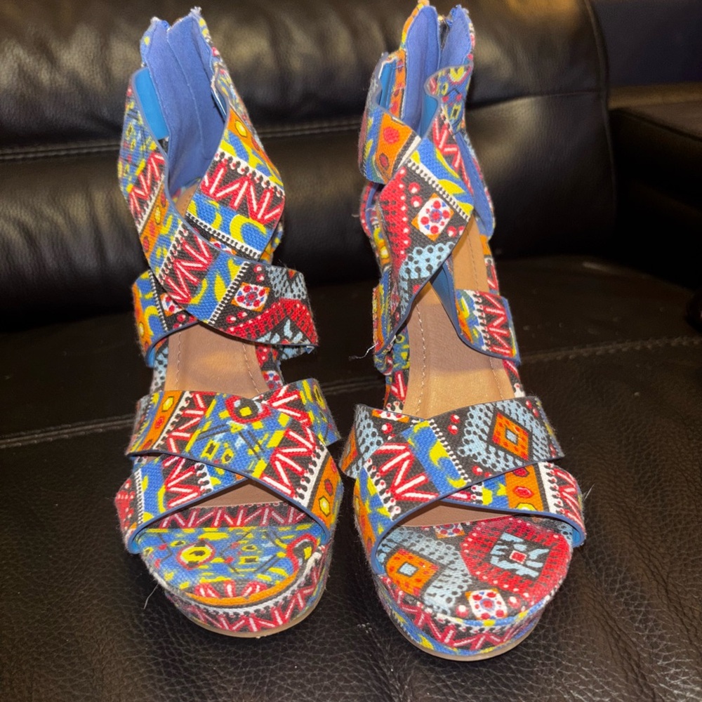 Anna Blue and Red Wedges with Bold Design